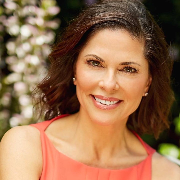 Hivery Circle: Breaking Up With Busy - Go From Busy to Vibrant with Author Yvonne Tally 